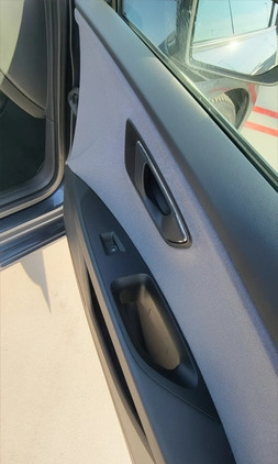 Seat Leon cena 63900 przebieg: 49000, rok produkcji 2020 z Łódź małe 211